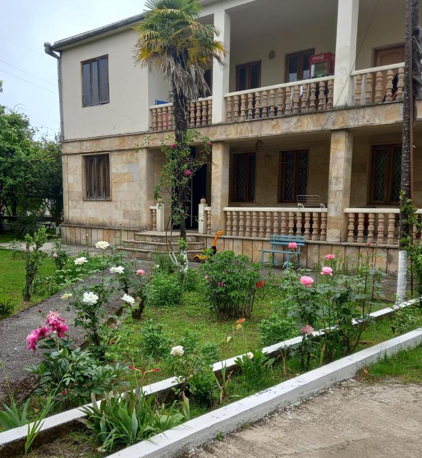 Ferienwohnung Dani'S House Kobuleti Exterior foto